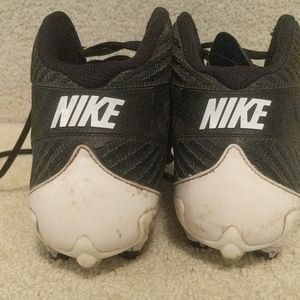 Nike Football Cleats size. 8 Men's